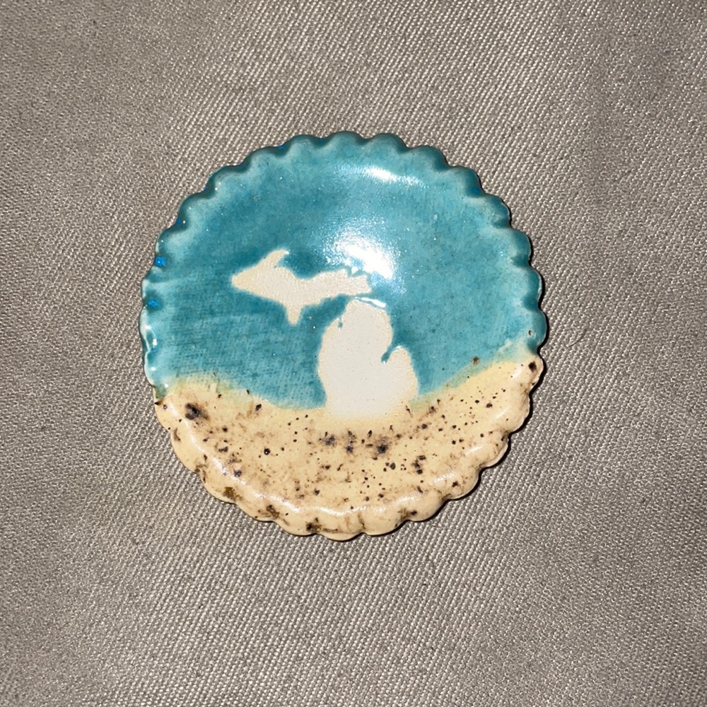 Handmade ceramic jewelry holder